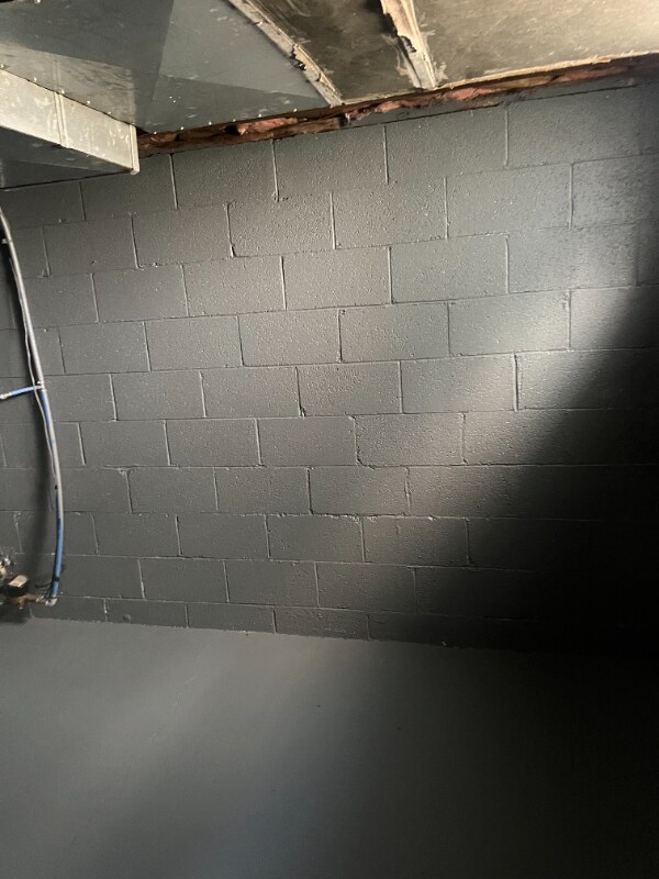 Building Photo - 1288 E 18th Ave