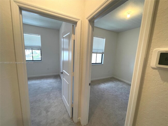 Foto del edificio - 23239 SW 129th Path