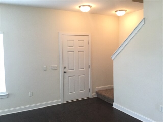 Building Photo - 439 Sablewood Drive