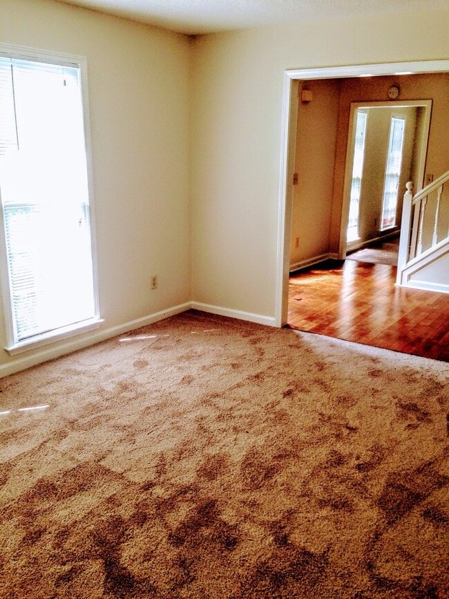 Foto del edificio - 5109 Glore Rd SW