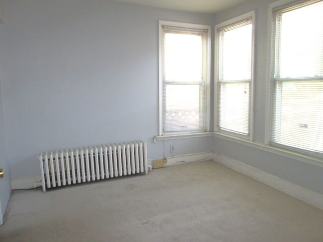 Building Photo - 0929-Castle