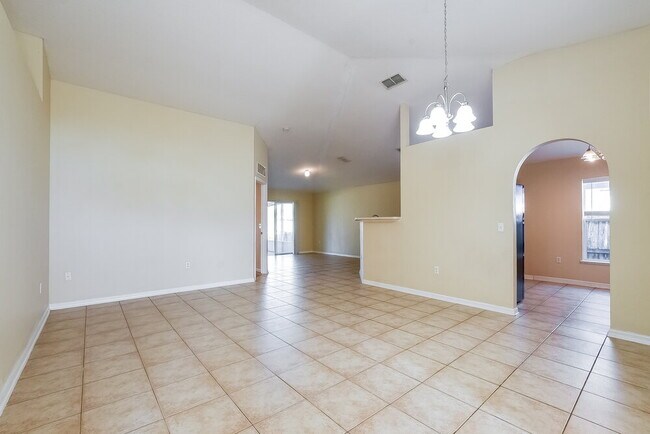 Foto del edificio - 5201 Silver Thistle Ln