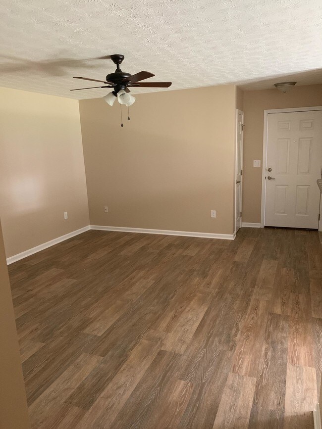 Foto del edificio - 8504 Tallahatchie St