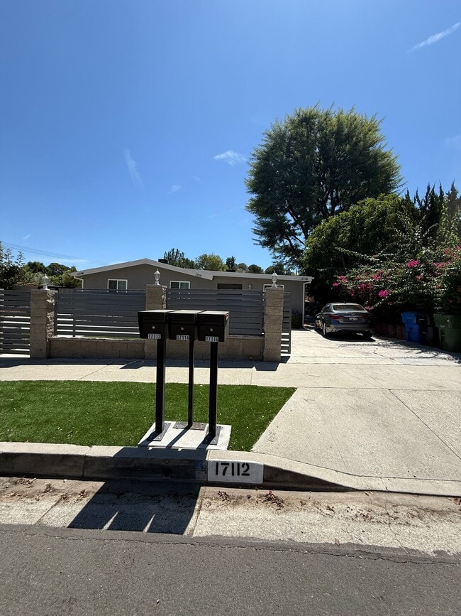 Building Photo - 17112 Ceredo Pl