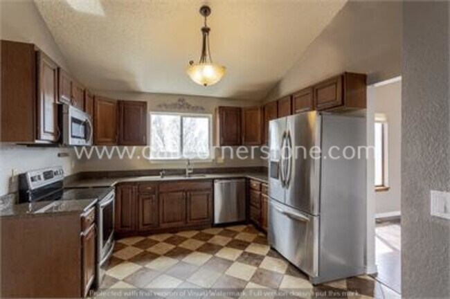 Building Photo - 5131 Eros Way