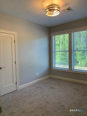 Building Photo - 501 Edgewater Cir