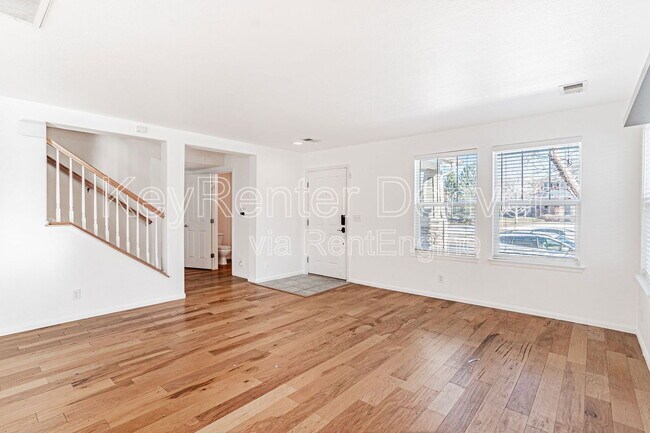 Foto del edificio - 1191 S Richfield St