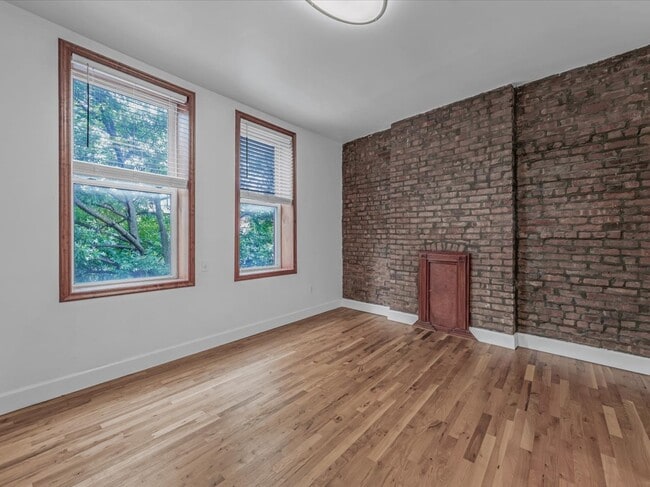 Foto del edificio - 764 Washington Ave