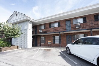 Building Photo - 7046 E US Hwy 36