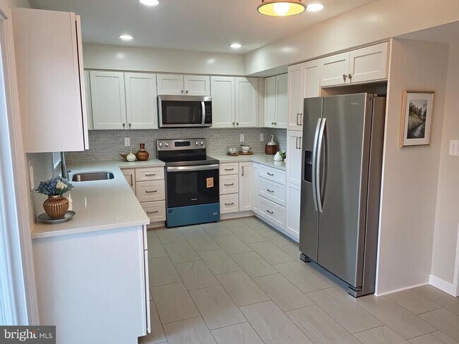 Foto del edificio - 2803 Barberry Ln