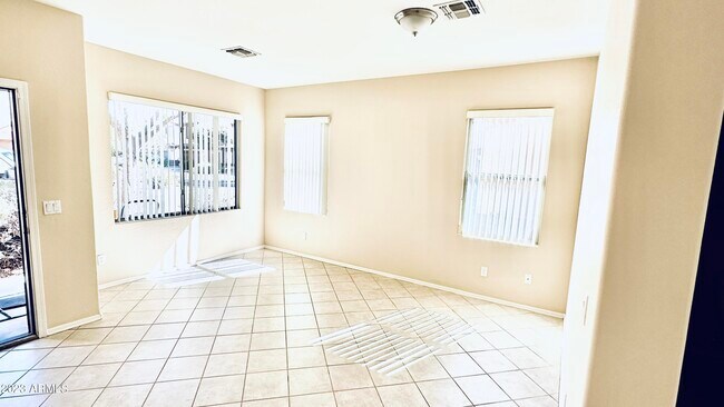 Building Photo - 15812 N 36th Ln
