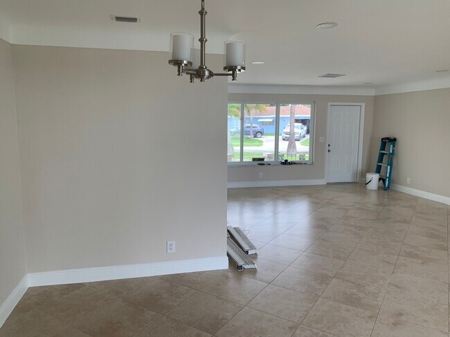 Foto del edificio - 580 NW 13th Dr