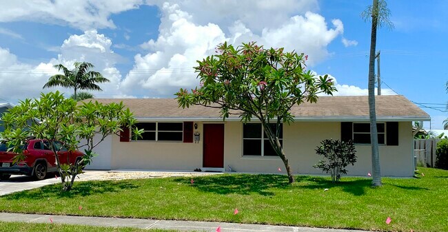 Foto del edificio - 243 SW 4th St