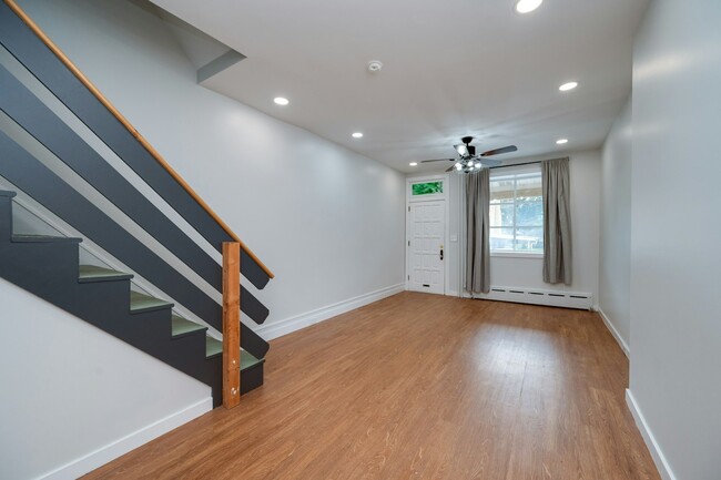 Foto del edificio - 542 S 16th St