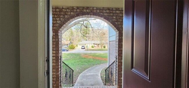 Foto del edificio - 401 Barbashela Dr