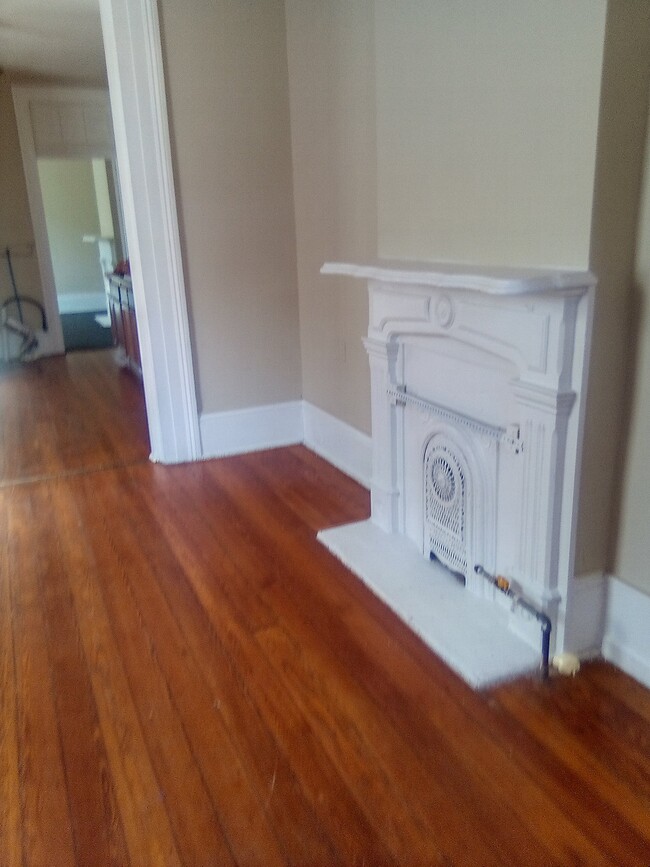 Building Photo - 2015 Josephine St