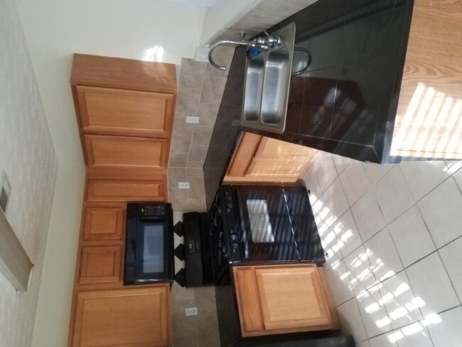 Photo - 4 Grand Central Pkwy Townhome