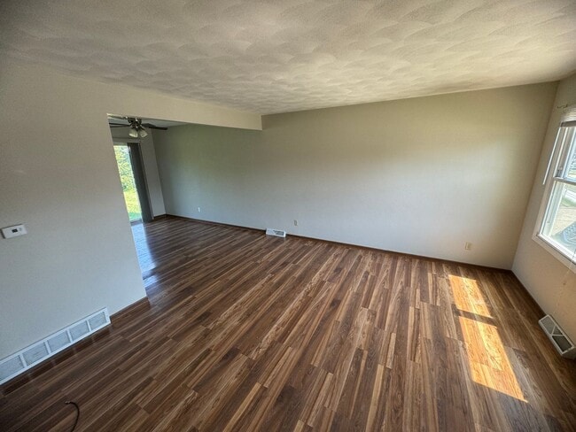 Foto del edificio - HM 3302-3304 W. 18th