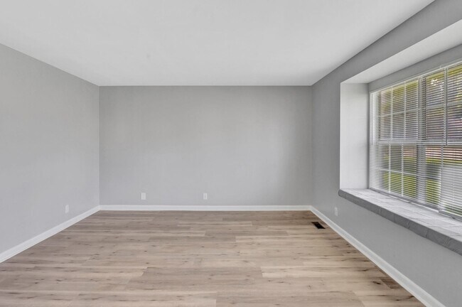 Foto del edificio - 3401 Shakertown Rd