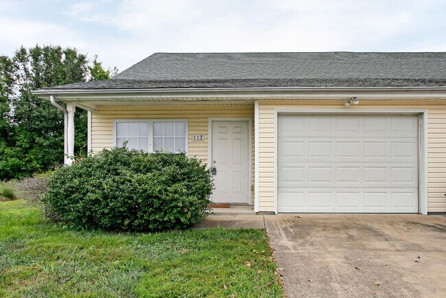 Foto del edificio - 117 Clover Ct