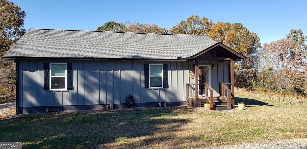 Primary Photo - 451 Cobb Mountain Rd