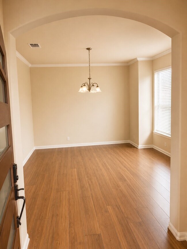 Building Photo - 7827 Mesquite Manor Ln