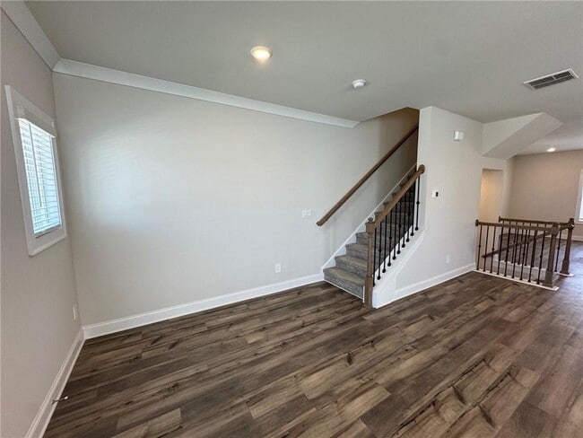 Building Photo - 3614 Shore Wood Ave