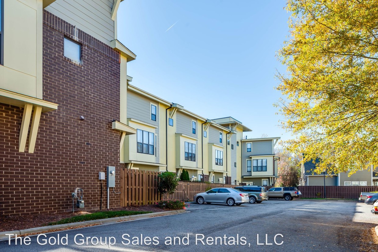 Foto principal - 3409 Spencer St