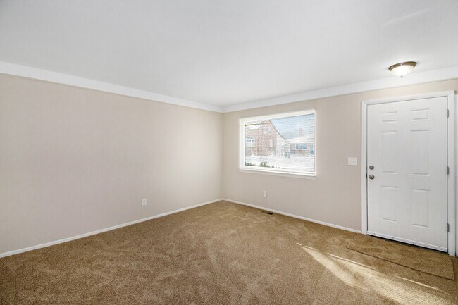 Building Photo - 27330 Ursuline St