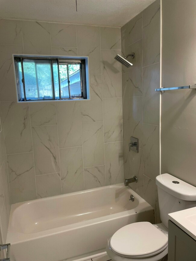 Foto del edificio - 9154 Haleville St