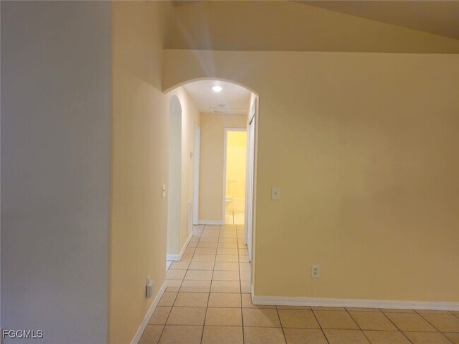 Foto del edificio - 2701 Owen Ave S