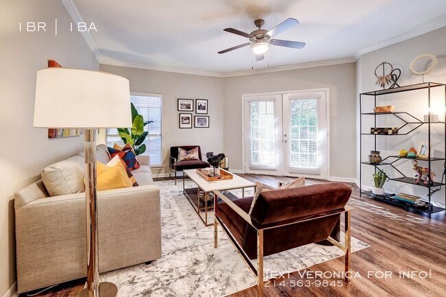 Building Photo - 1 bedroom Townhome in Bullcreek
