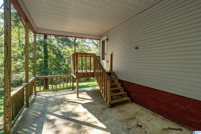 Foto del edificio - 1541 Rainbow Ln