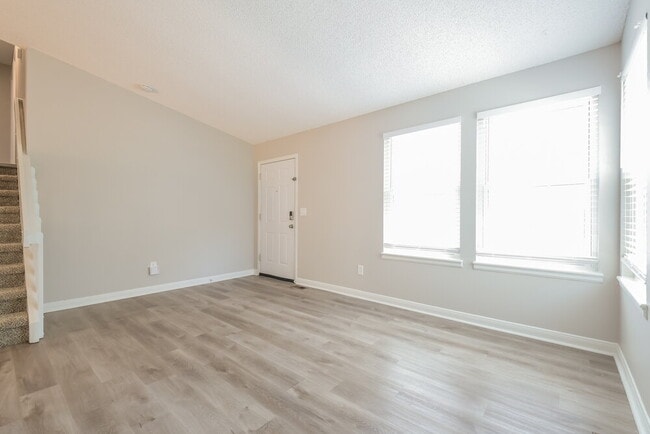 Building Photo - 5763 S Quatar Cir