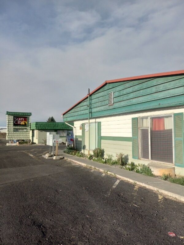 1639 Basin St SW Unit 15, Ephrata, WA 98823 Room for Rent in Ephrata