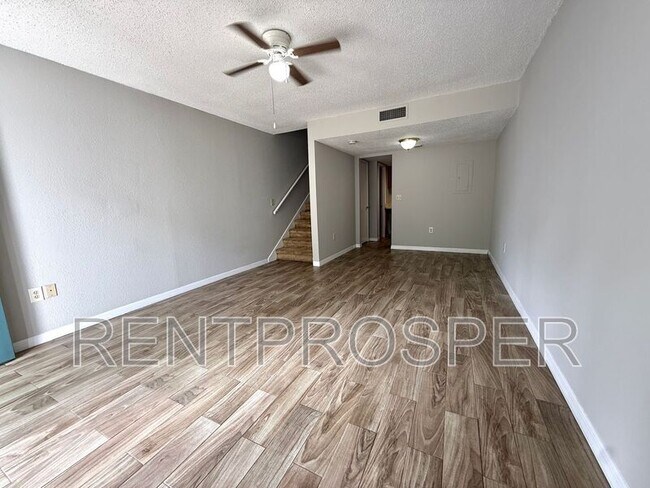 Foto del edificio - 4153 S Semoran Blvd