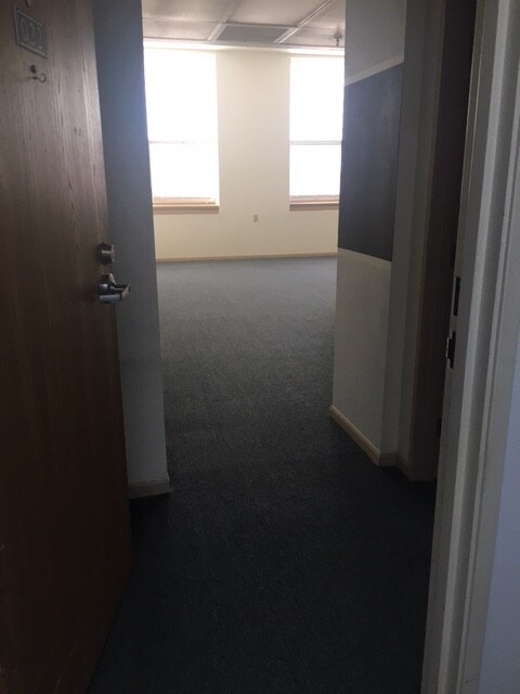 Primary Photo - 407 S Blackhoof St
