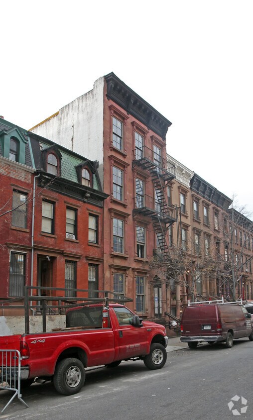 Building Photo - 130 W 123rd St
