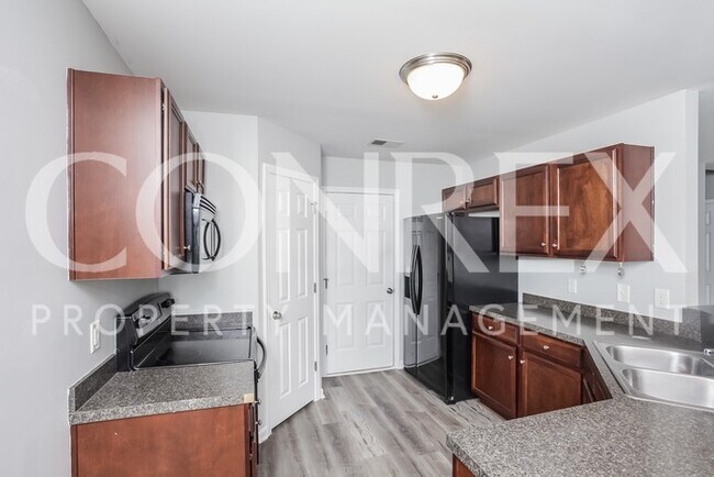Foto del edificio - Great 3 Bedroom!