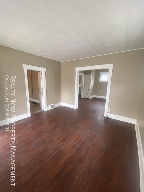 Foto del edificio - 3812 Poe Ave