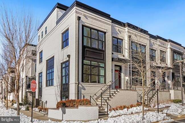 Photo - 11300 Emerald Park Rd Townhome