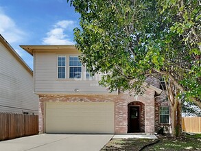 Building Photo - 360 Thicket Ln