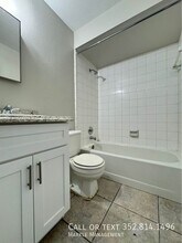 Building Photo - 2212 Florida Dr