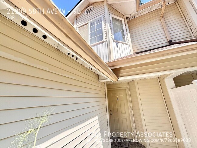 Foto del edificio - 21909 58th Ave W