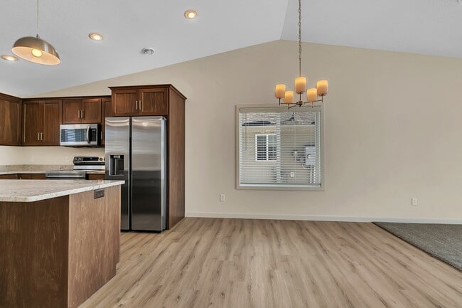 Building Photo - 4349 32nd St S