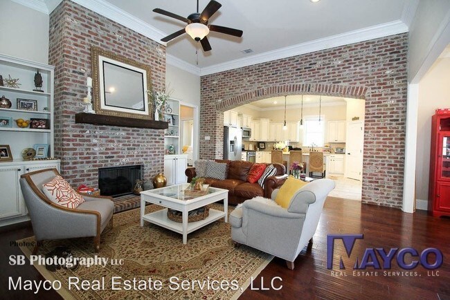 Building Photo - 4 br, 3 bath House - 2928 Paradise