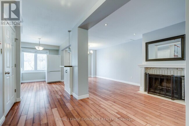 Building Photo - 6359 Plowmans Heath