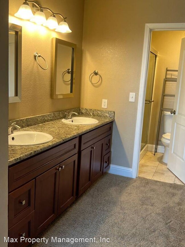 Building Photo - 3 br, 2 bath House - 2717 Bluebell Circle