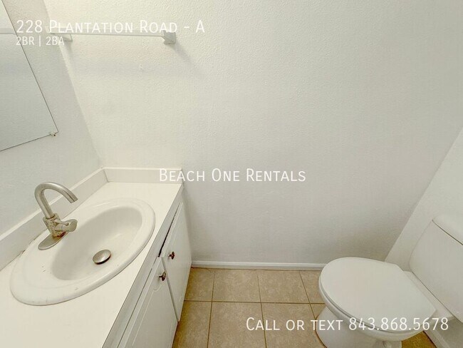 Foto del edificio - 228 Plantation Rd