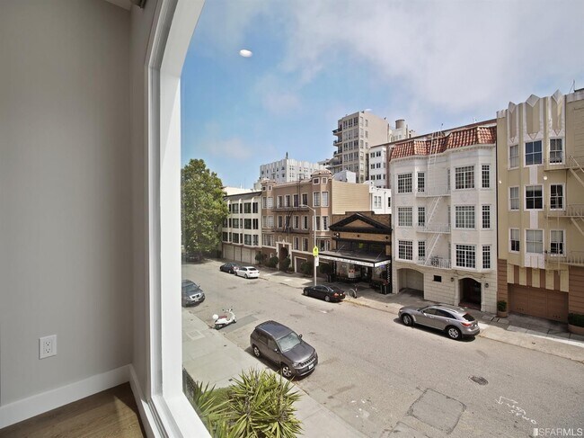 Foto del edificio - 1856 Pacific Ave